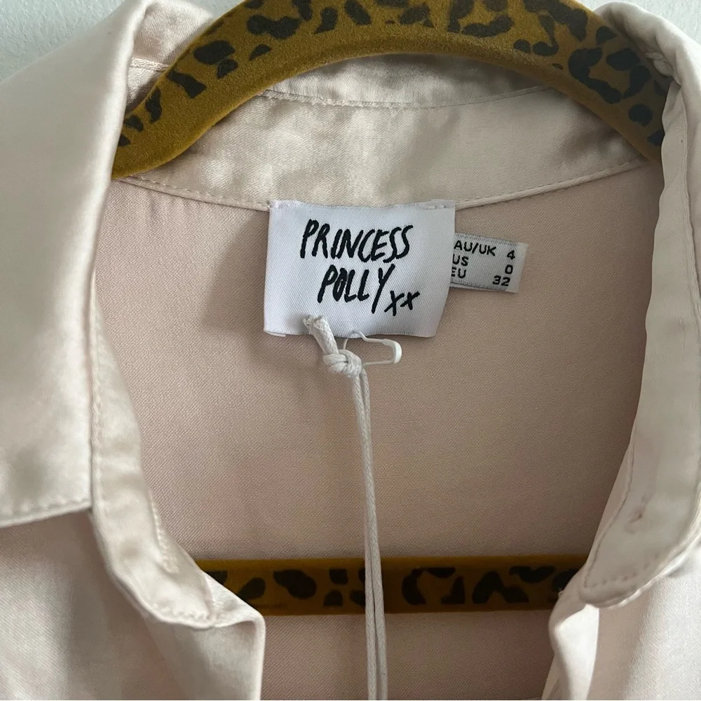 New Princess Polly Vintage vibes satin shirt in Champagne Size 0 - Picture 7 of 9